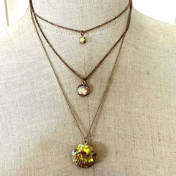 Seashell Locket Gold Tone 3 Tier Necklace - Picture 1 of 9